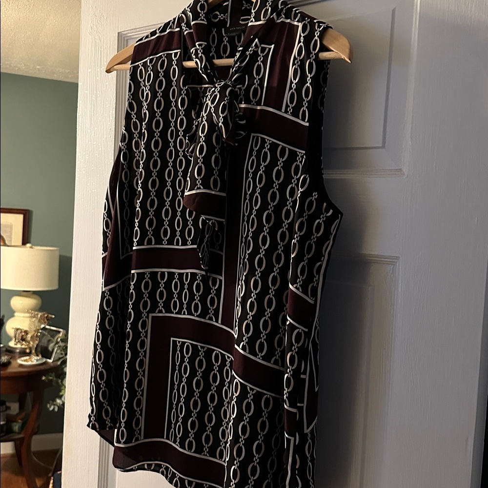 Ann Taylor Black, White, Burgubdy Sleeveless Top
